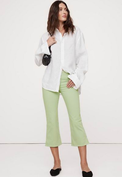 白菜价!Banana Republic 折扣区服饰4折起+额外8折:羊毛混纺T恤 23.99加元、衬衫 31.99加元、羊毛混纺高领T恤 39.99加元