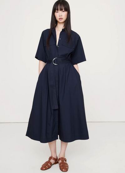 白菜价!Banana Republic 折扣区服饰4折起+额外8折:羊毛混纺T恤 23.99加元、衬衫 31.99加元、羊毛混纺高领T恤 39.99加元