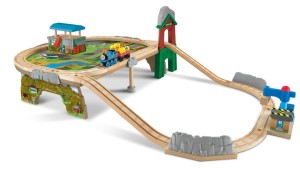 Thomas & Friends™ Wooden Railway Mountaintop Supply Run Set