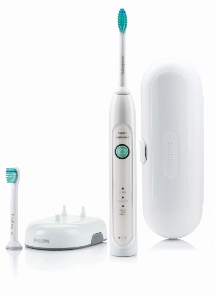  Philips 飞利浦 Sonicare HX6732 / 02 充电式美白声波震动牙刷特价114.1元，原价149.95元，包邮