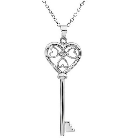  Amanda Rose Collection 心形钻石+钥匙吊坠，18英寸纯银项链特价39.99元，原价99元，包邮