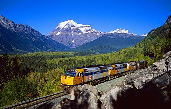  只需150元，7月维亚火车带您游遍加拿大！