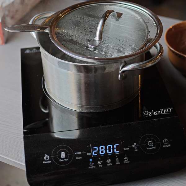  KitchenPRO 便携式多功能电磁炉5折 59.75元限量特卖并包邮！