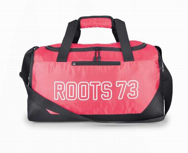  Roots 轻质运动包/旅行包4折 7.99元限时特卖！4色可选！仅限今日！