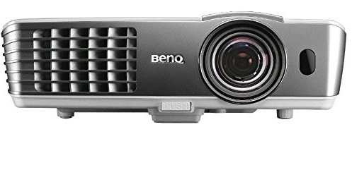  办公娱乐一机搞定！BenQ 明基 HT1085ST 短焦1080p全高清 3D 家庭影院投影机 794.99元，原价 1011.45元，