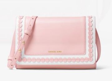  Michael Kors Analise 女士中号花朵真皮斜跨信使包5.2折 130.2元限时特卖并包邮！