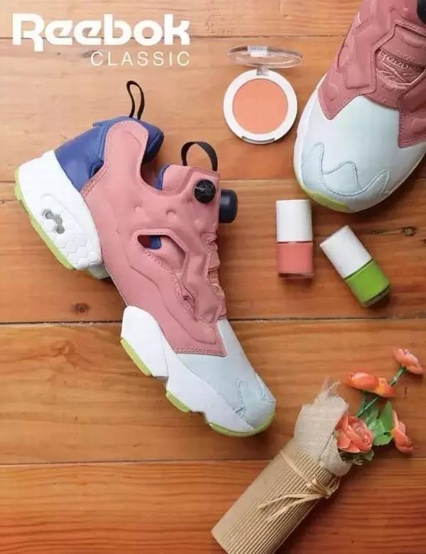  当球鞋遇上彩妆，Reebok x FACE Stockholm 女款时尚运动鞋 88.2元，原价 180元，包邮