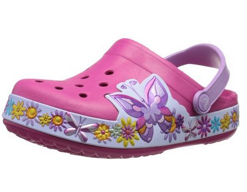  Crocs 儿童凉鞋 15.64元起特卖（两色可选），原价 39.99元