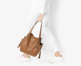  Michael Kors Ashbury 女式时尚真皮手提包/单肩包3.7折 104.25-134.25元限时特卖并包邮！两款4色可选！
