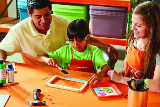  Home Depot 9月10日免费儿童手工课，制作白色手写板，9月另有3个家庭装修免费课程！