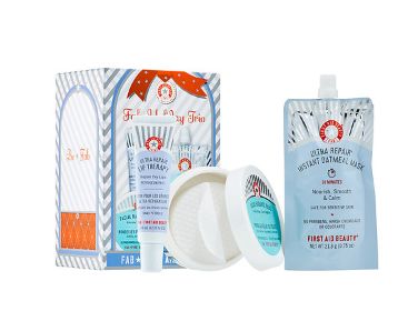  急救美人！First Aid Beauty FAB节日护肤套装 19加元，原价 25加元