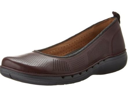  Clarks Un 女款休闲鞋 32.79加元起特卖（2色），原价 160加元