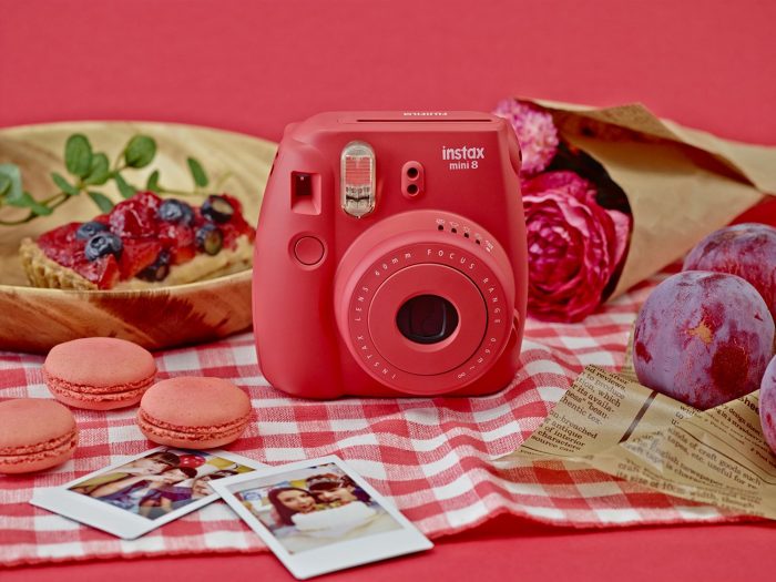  Fujifilm 富士 Instax Mini 8 小巧可爱拍立得 69.99加元（3色），原价 89.99加元，包邮