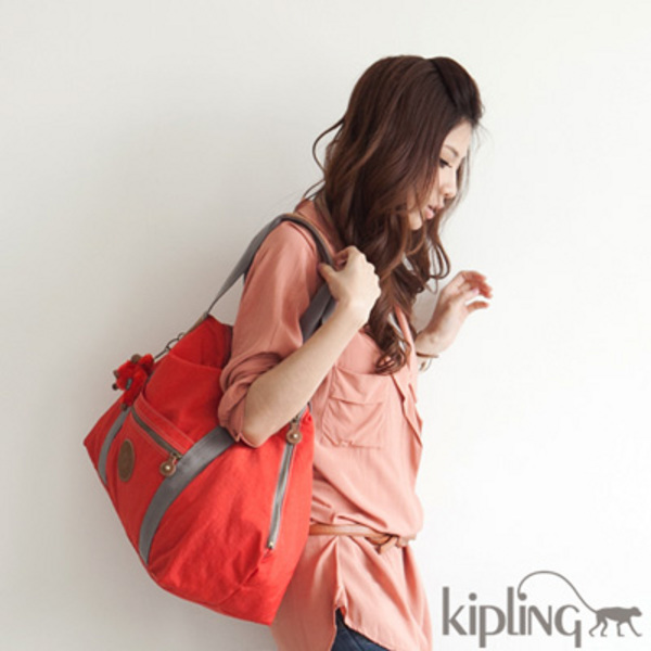  精选106款 Kipling 猩猩美包、钱包等5.2折起限时特卖！售价低至19.5加元！
