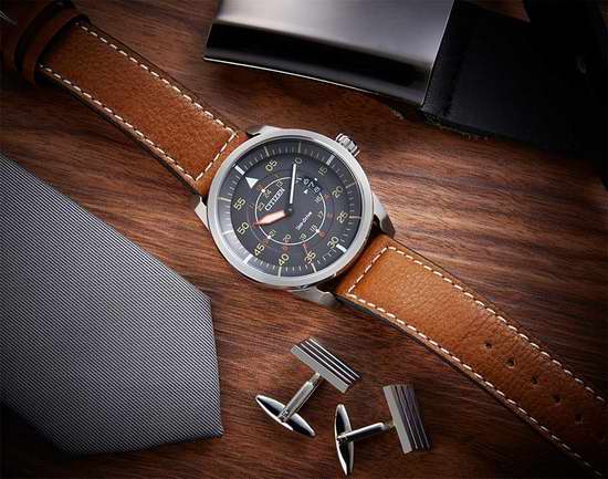  热销款 Citizen 西铁城 AW1361-10H 男式时尚光动能腕表 118.08加元限时特卖并包邮！