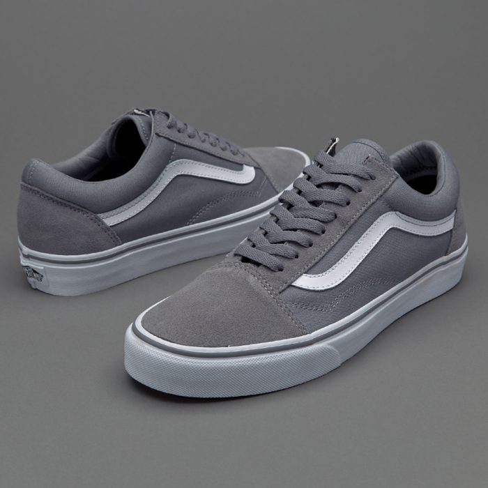  Vans Old School 男士复古运动鞋 69.99加元，原价 99.99加元