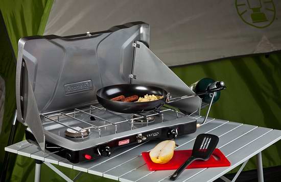  Coleman 科勒曼 2000020954 Triton 22,000 BTU 便携式双炉头燃气炉 99.97加元包邮！