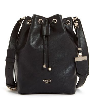  GUESS Andie水桶包 69加元，原价 120加元