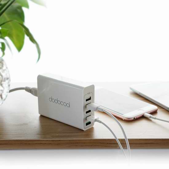  dodocool QC 3.0 快充 5口USB充电器 21.99加元包邮！送价值14.99加元平板电脑包！