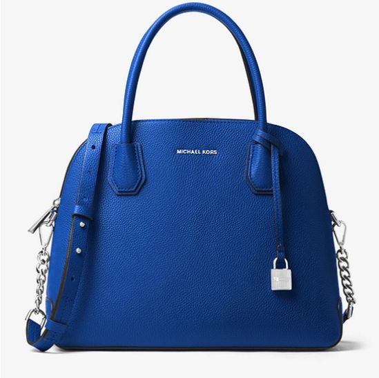  Michael Kors Studio Mercer 蓝色大号贝壳包 214.8加元，原价 358加元，包邮