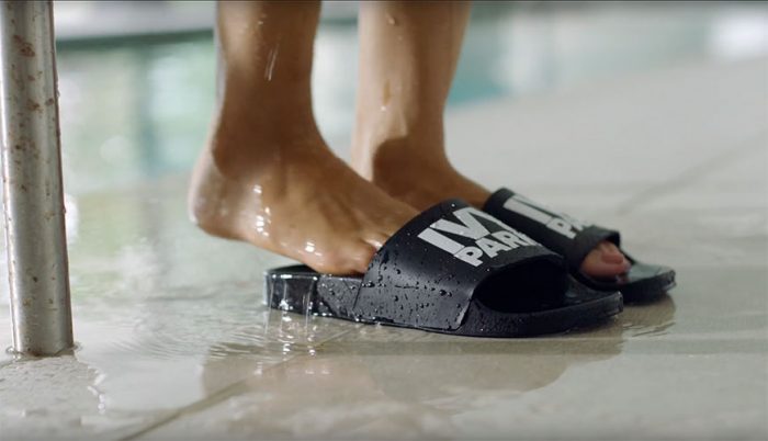  IVY PARK Rubber 女款凉拖 33.75加元，原价 45加元，包邮