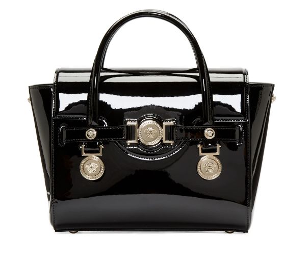  Versace Venice 黑色亮皮迷你手提包 1654加元，原价 2625加元，包邮