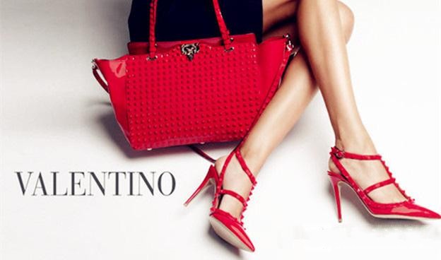  48小时闪购！Rue La La 精选 Valentino铆钉鞋，美鞋，美包 2.5折起特卖！