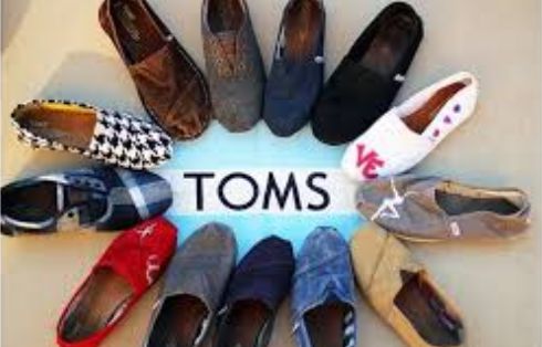  精选大量TOMS 超舒适休闲鞋履及手袋5折起限时特卖！