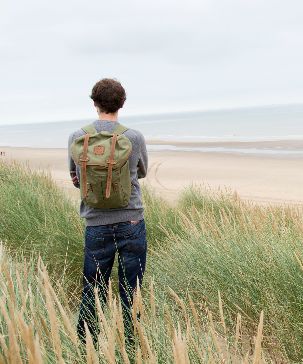  历史最低价！Fjallraven 北极狐 Rucksack No.21绿色户外双肩包 120.71加元（小号），原价 195加元，包邮