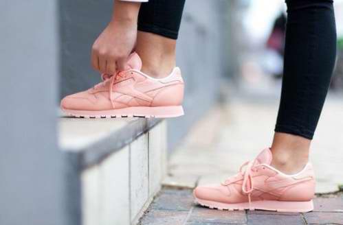  精选多款 Reebok 男女运动鞋4折起特卖，售价低至44加元！