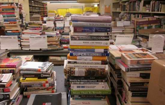 多伦多图书馆 旧书年度清仓特卖会，全场1-5毛！8月17日开卖！