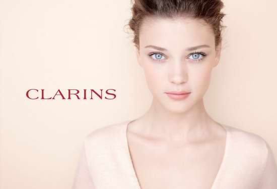  Clarins 娇韵诗 全场9折或满100加元立省20加元！购满85加元送5件套大礼包！满100加元再送豪华样品！满115加元再送娇韵诗新生紧肤身体霜！