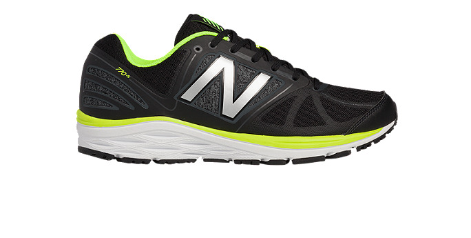  New Balance  M770 V5 D 男士跑步鞋 59.99加元，原价 129.99加元