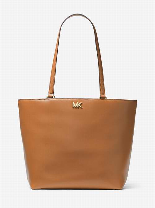  MICHAEL KORS Mott 大号Tote 包 196.8加元（3色），原价 328加元，包邮