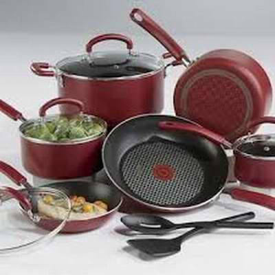  T-Fal 12件套红色不粘锅套装 89.99加元，原价 299.99加元，包邮
