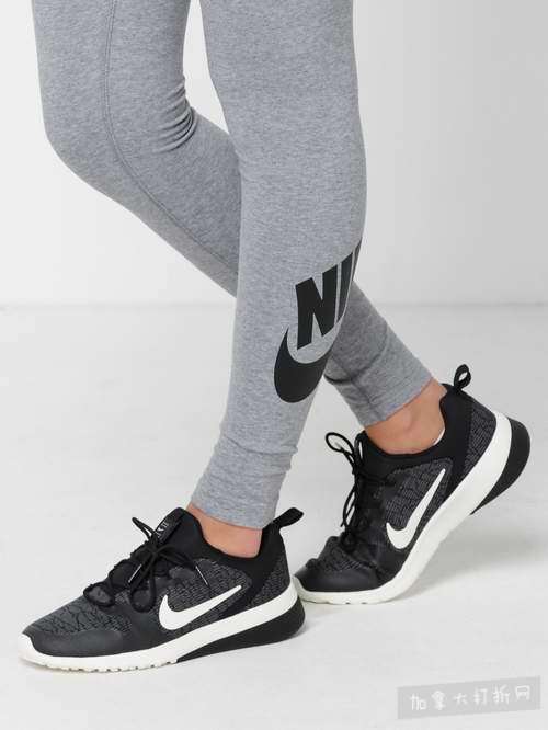  NIKE CK 女款运动鞋 31.5加元（7码），原价 105加元