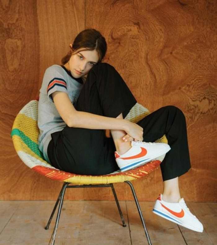 Nike Classic Cortez 女款阿甘跑鞋 55.49加元，原价 105加元