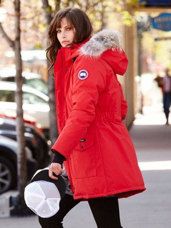  速抢！Canada Goose 男女时尚毛领羽绒服5.7折起清仓！售价低至174.88加元！