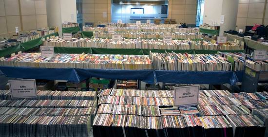  多伦多图书馆 年度清仓，全场旧书、CD、DVD等仅售1-5毛！仅限3月15日-17日！