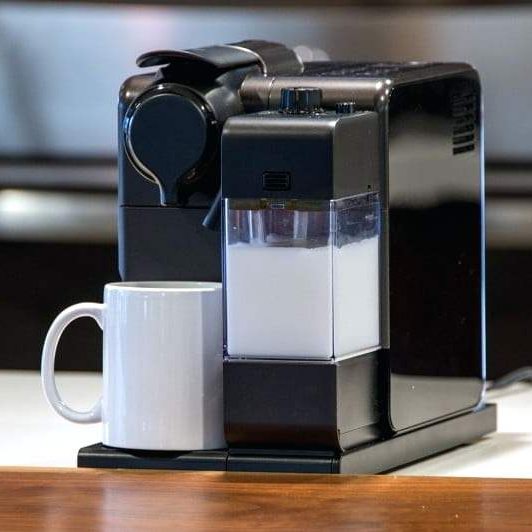  DeLonghi 德龙 NESPRESSO Lattissima Plus 全自动胶囊咖啡机 269.96加元包邮！再送100加元咖啡胶囊代金券！