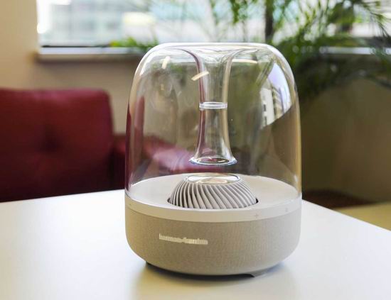  历史新低！Harman Kardon 哈曼卡顿 Aura Plus WHT 翡翠水晶 360度全向声场 无线蓝牙音响6.6折 369.99加元包邮！