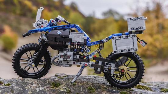 乐高科技40周年系列！LEGO 乐高 42063 科技系列 BMW R 1200 GS 摩托车（603pcs）6.8折 50.97加元包邮！仅限今日！