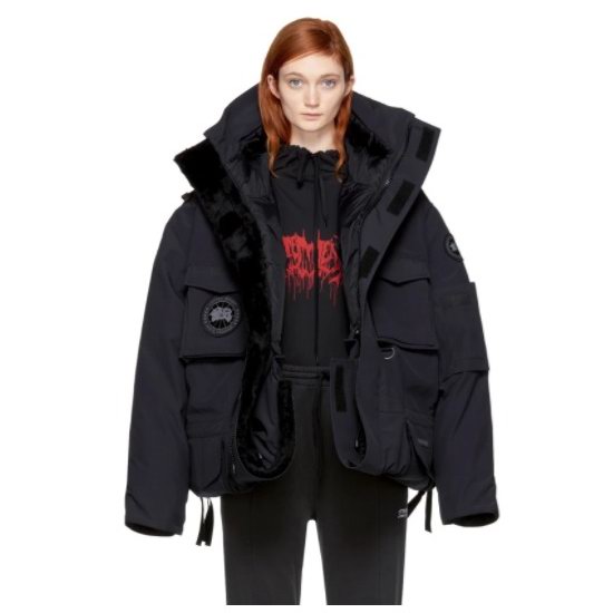  Vetements x Canada Goose 女款限量版羽绒服6.4折起！两款可选！包邮加拿大、中国！