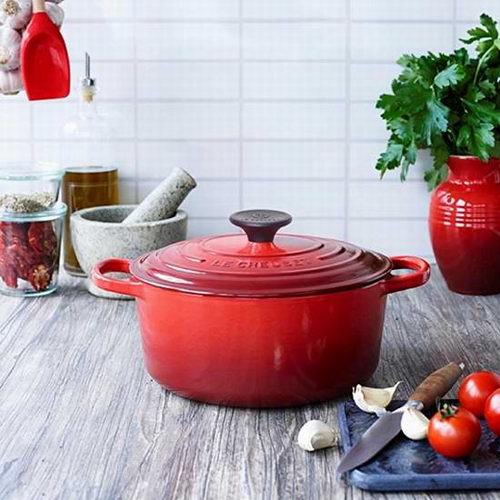  Le Creuset LS2502-3167 6.3升 樱桃红 酷彩珐琅 椭圆形铸铁深烧锅6.8折 308.23加元包邮！