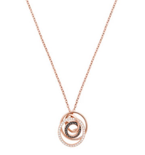  SWAROVSKI Greeting Pavé 玫瑰金多层圆形水晶吊坠项链 97.3加元（2色），原价 139加元