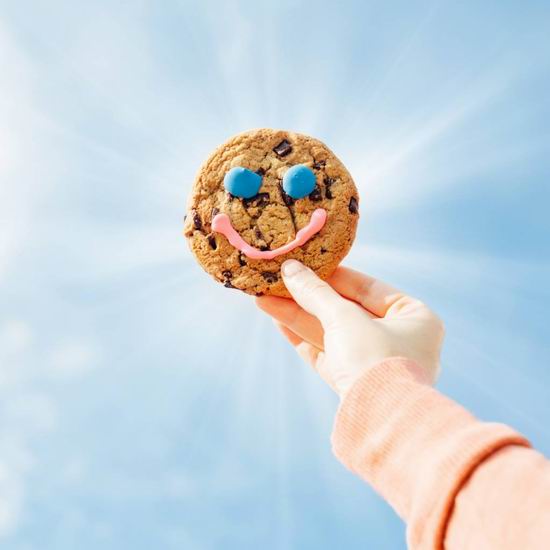  Tim Hortons 年度慈善活动：巧克力笑脸饼干只需1元！献出一份爱心，收获一个笑脸！