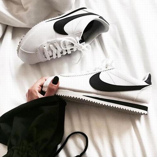  Nike Classic Cortez 阿甘鞋 66.99加元（多色可选），原价 95加元