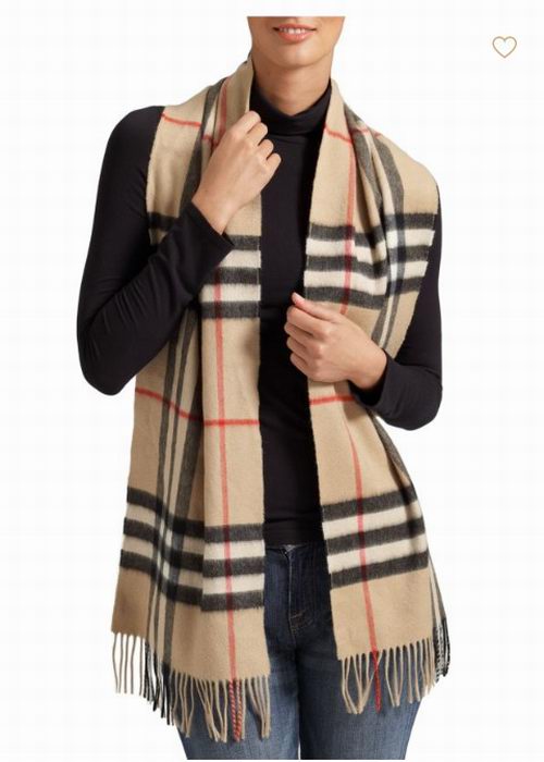 Burberry 巴宝莉经典羊绒围巾 476.5加元，原价 550加元，包邮无关税！