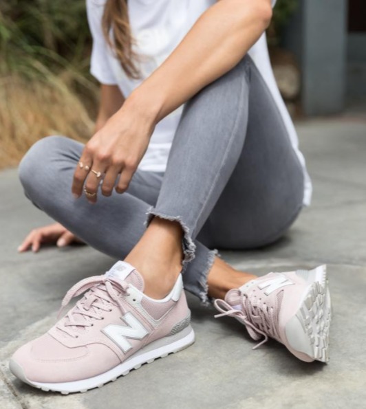  精选 New Balance 男女时尚运动鞋、运动服饰5折起清仓！额外7.5折！