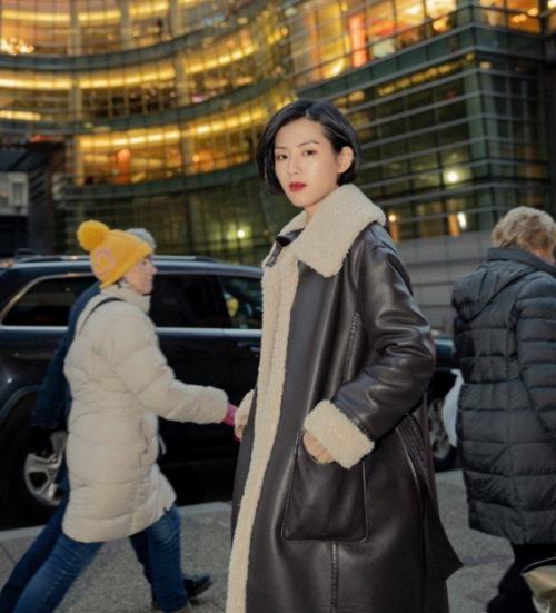  网红博主同款！ 精选2款 Frontrow 冬季样品大衣5折 198美元特卖！